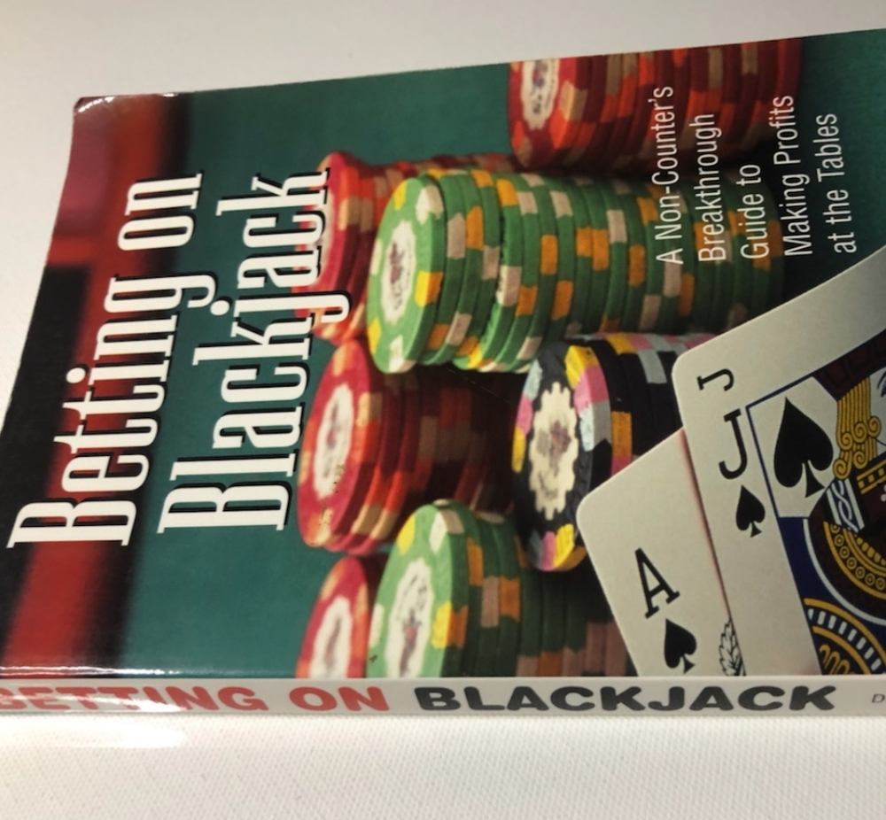 📚  Betting On Blackjack 🃏🀄🎲🎰📙 By Author ✍🏾 Fritts Dunki-Jacobs